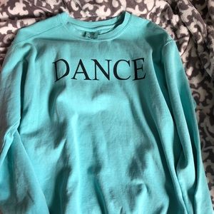 NWOT Comfort Color “DANCE” shirt Size Medium